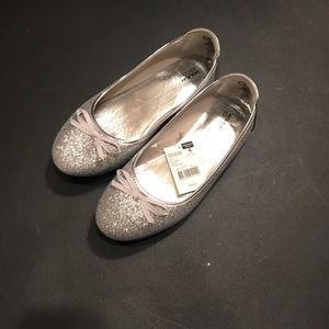 Glitter Ballet Shoes. NWT. Size 4.